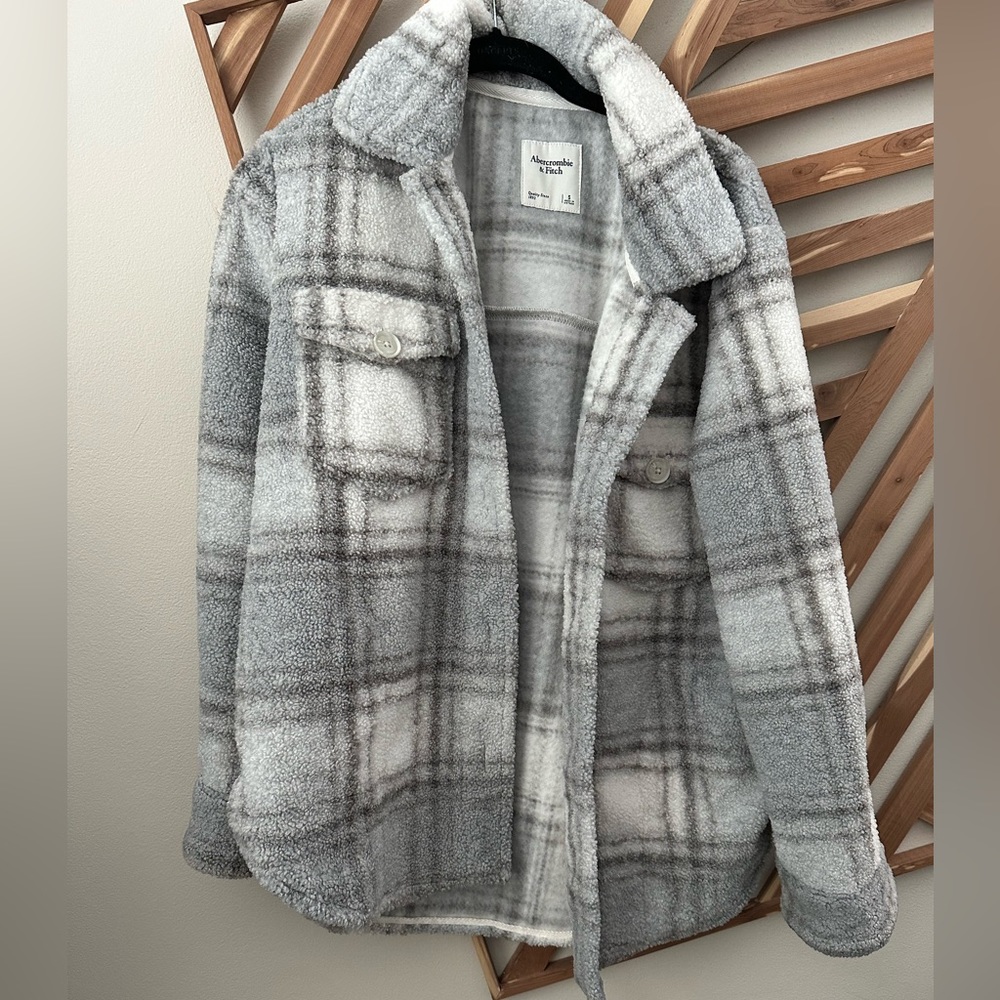 Abercrombie Sherpa shacket